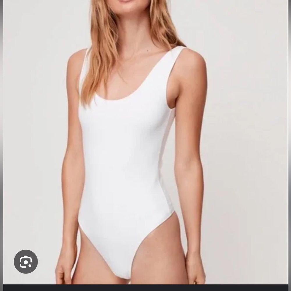 Aritzia Leila bodysuits
